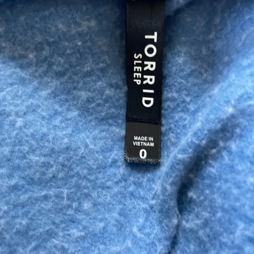 Torrid Sleep Size‎ 0 - Picture 3 of 3
